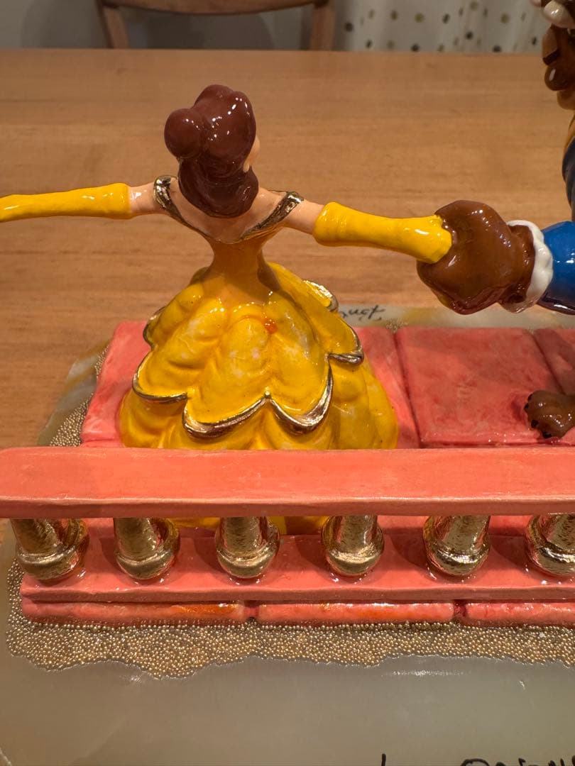 美女と野獣 陶器フィギュア 世界950個限定　ベル&ビースト　ロン・リー