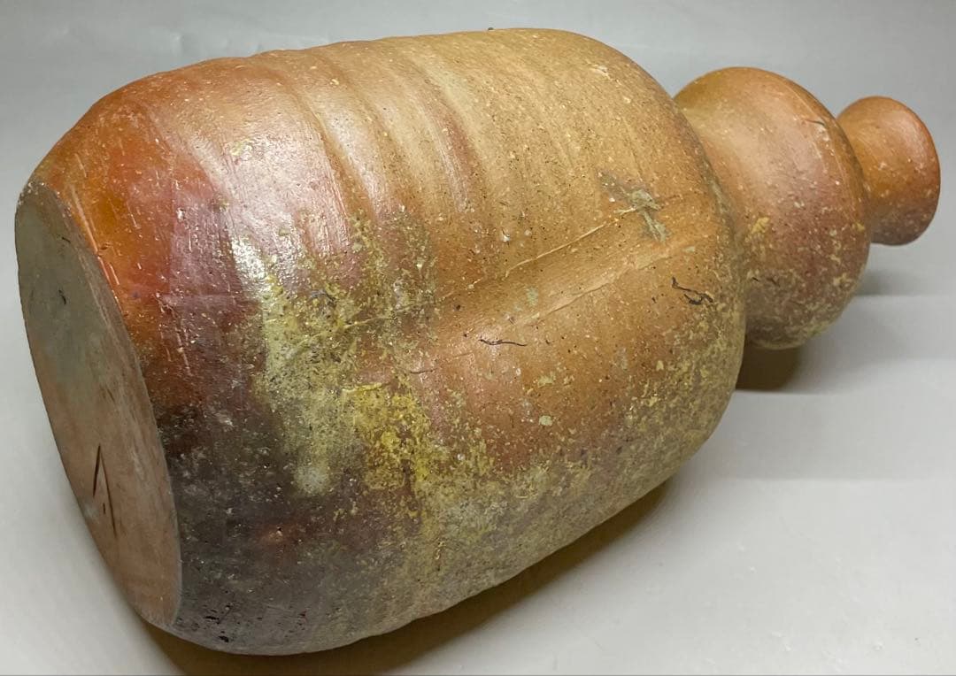 人間国宝　伊勢崎淳　瓢型花生　花入　備前焼　共箱　P99