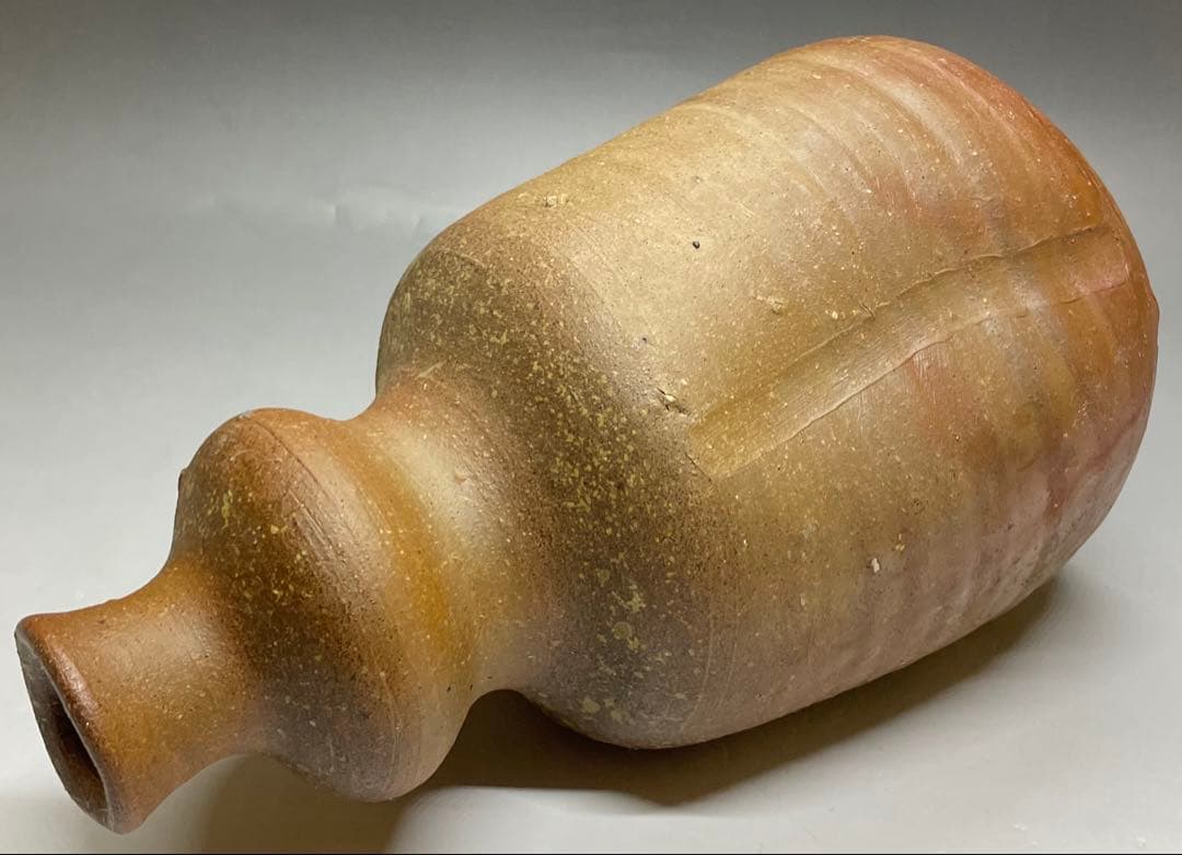 人間国宝　伊勢崎淳　瓢型花生　花入　備前焼　共箱　P99