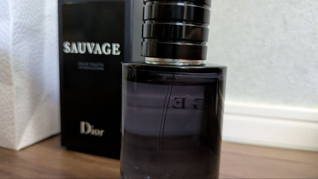 Dior Sauvage 香水 男性用 サンプル付