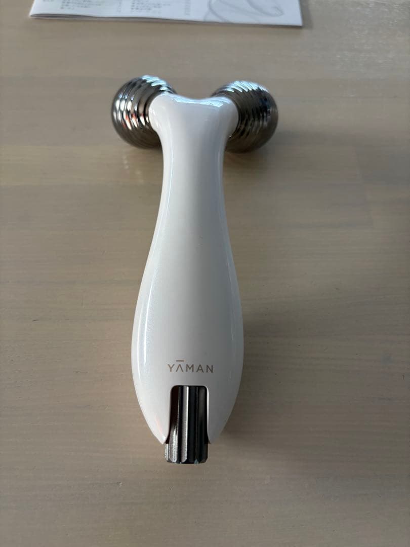 YAMAN ヤーマン　ep15w 美顔ローラーLEDインジケーター付き