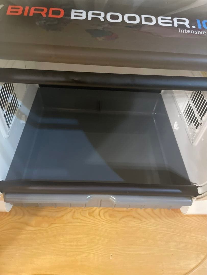 バードブルダーICU 育雛器