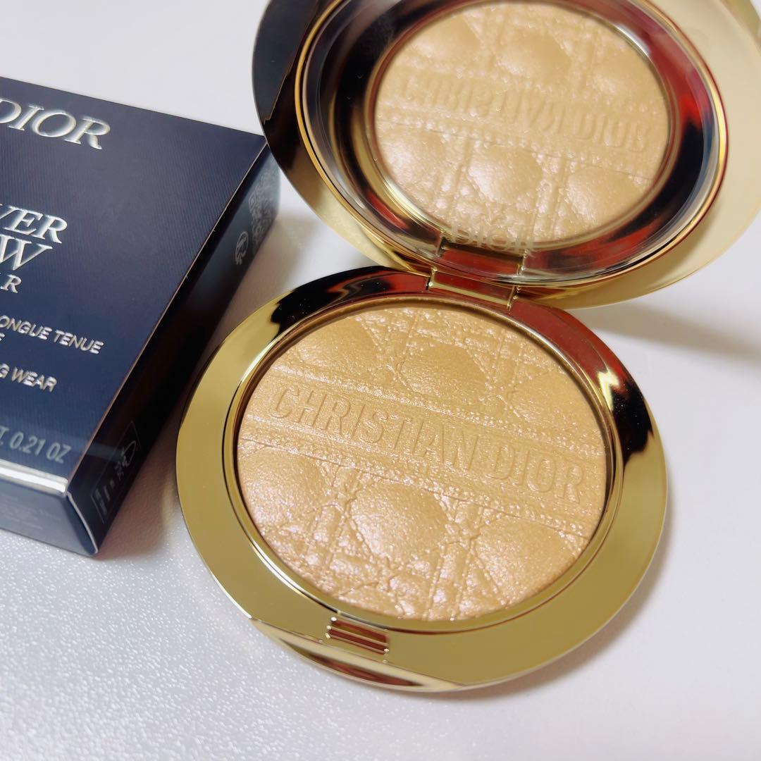 新品☆Diorホリデー グロウルミナイザー ディオールスノー