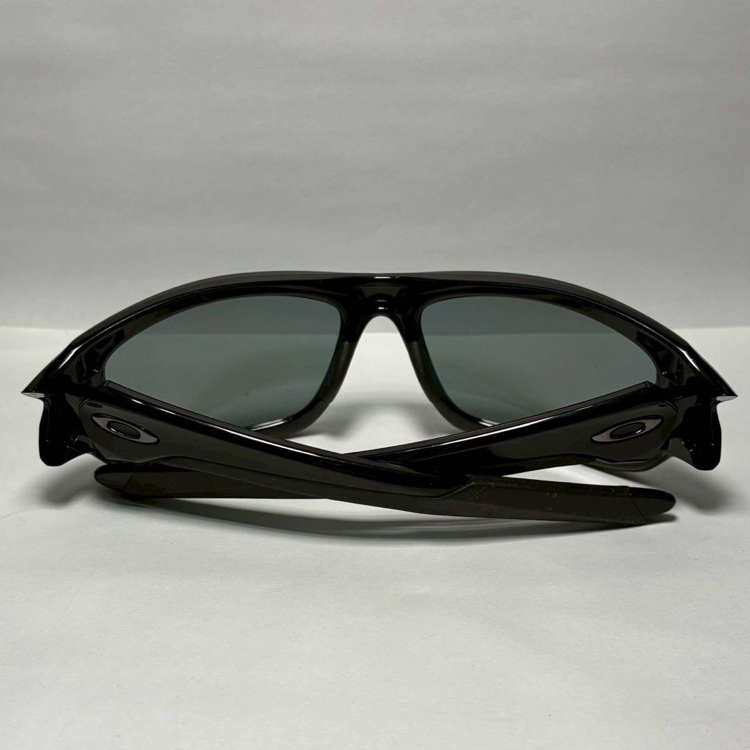美品✨️OAKLEY VALVE バルブ サングラス 偏光レンズ ブラックフレーム