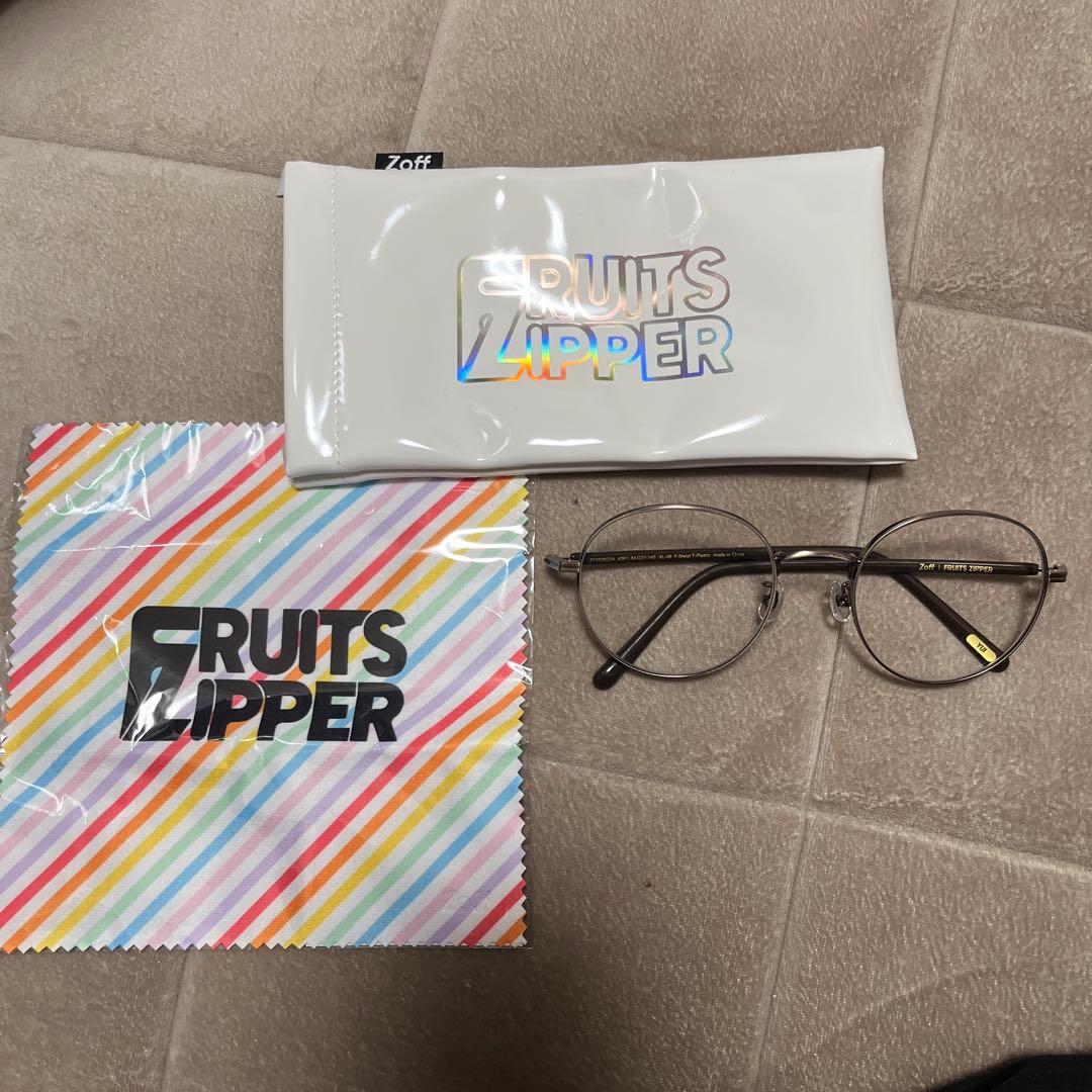 FRUITSZIPPER zoffメガネ 櫻井優衣