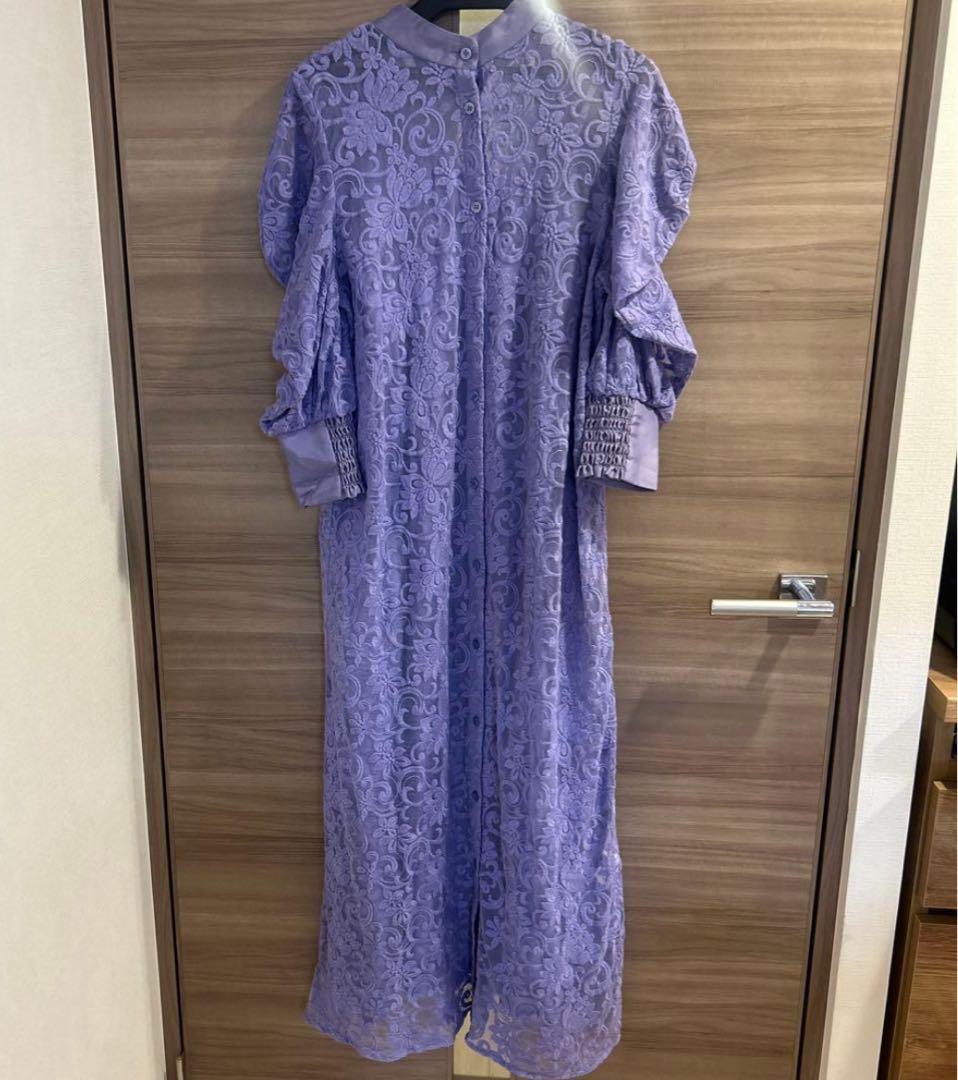 アメリ ドレスDRAPE SLEEVE EMBROIDERY DRESS