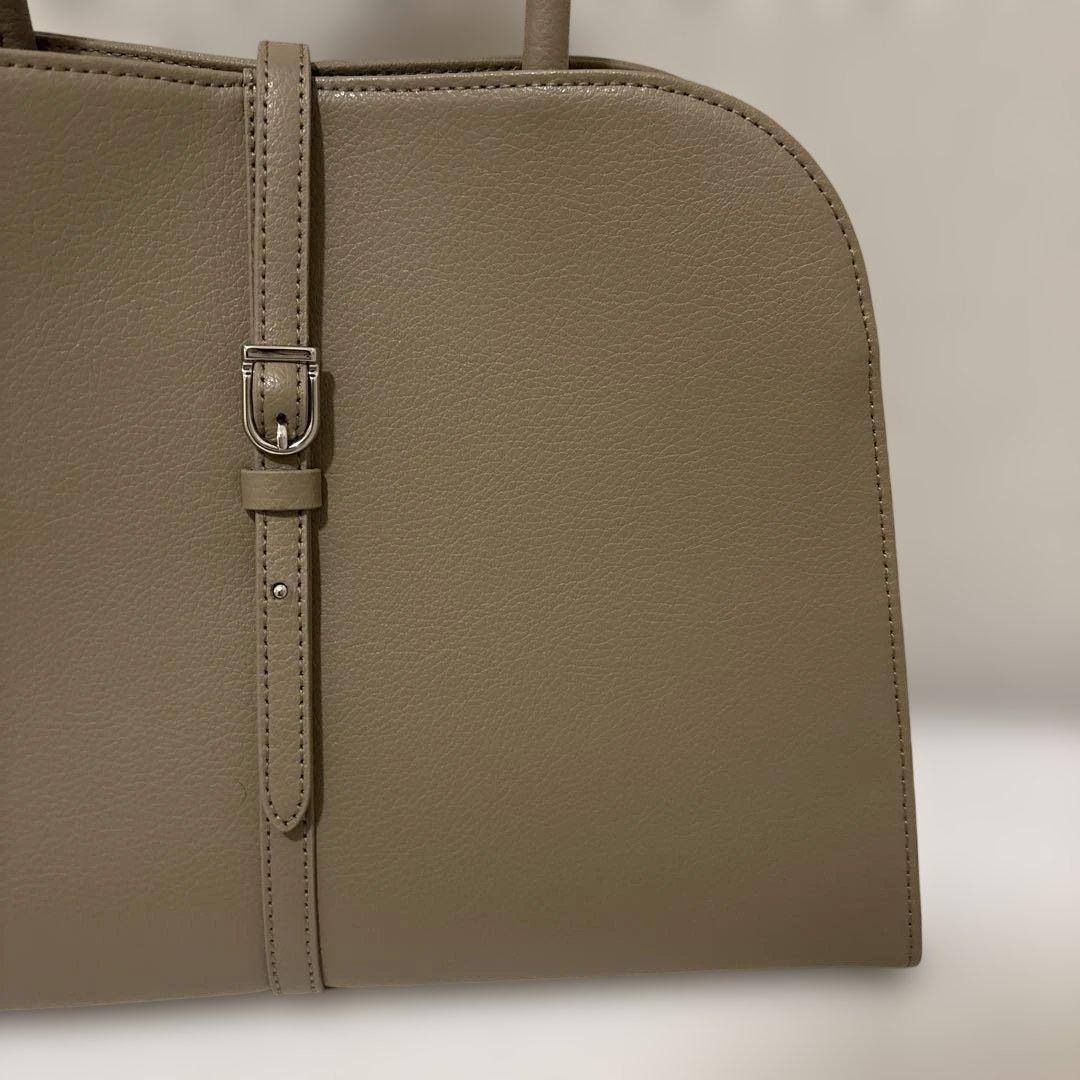 モノロウBLANC MEDIUM BAG ETOUPE 肩掛け 韓国