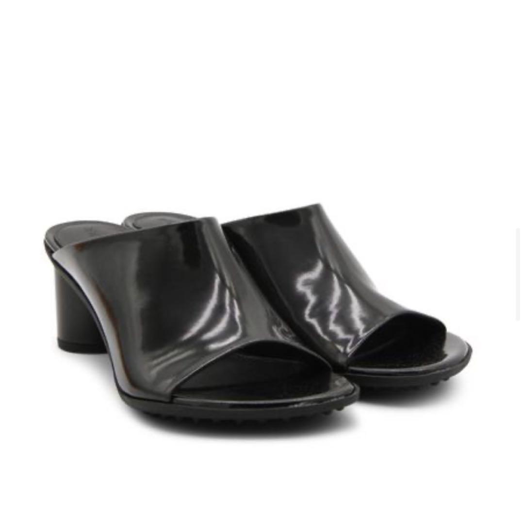 【極美品】Bottega Veneta アトミックミュール 37