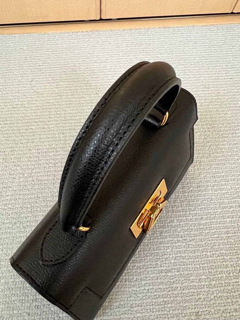 【新品未使用】CARBOTTI GRETA245 ブラック