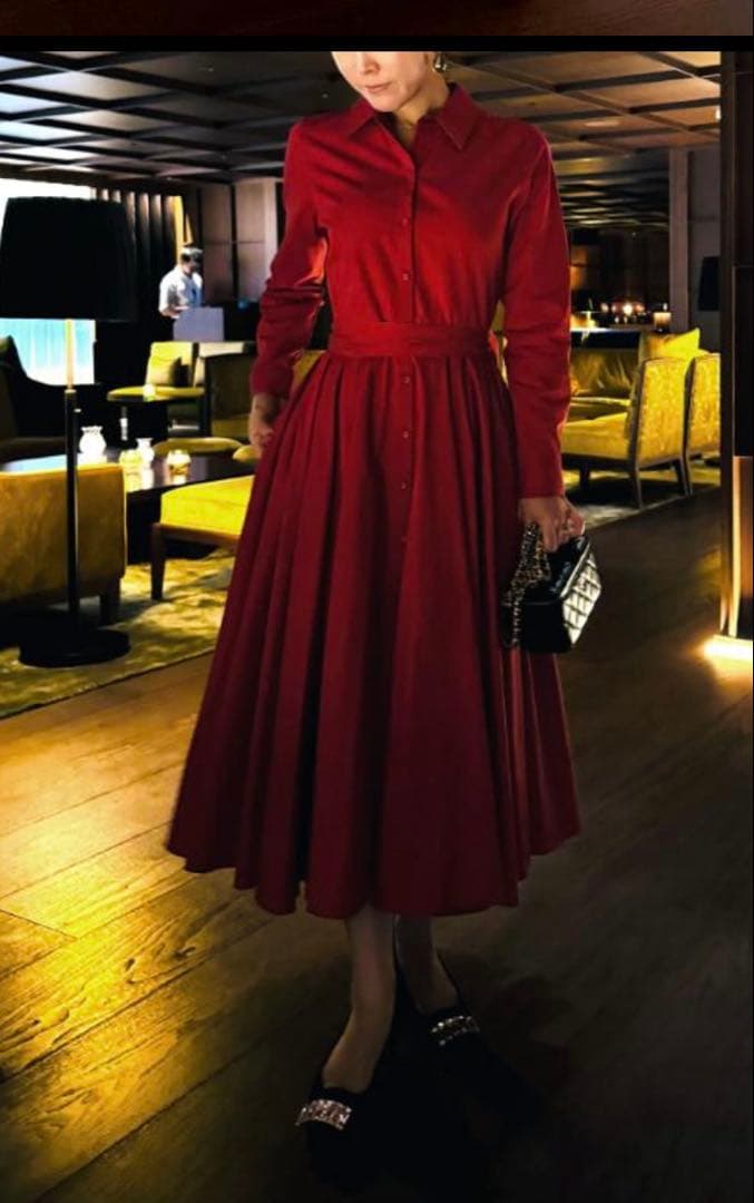 JENNEオードリールックエアリーワンピース長袖Sレッド定価27500