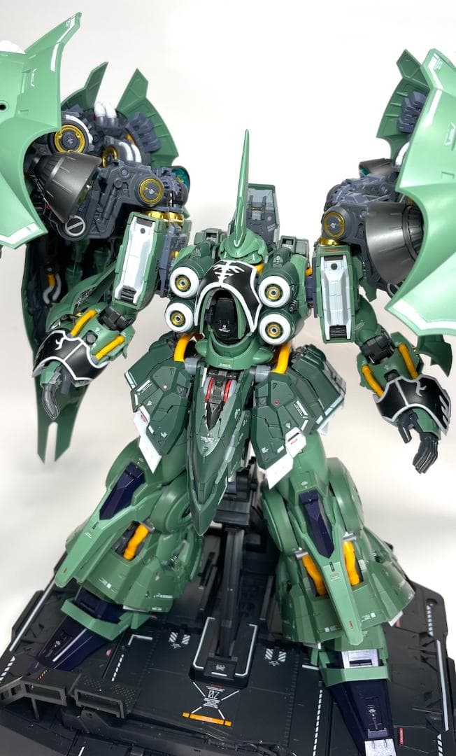 1/100 オシリス・エリアル ドミネーター 成形色完成品