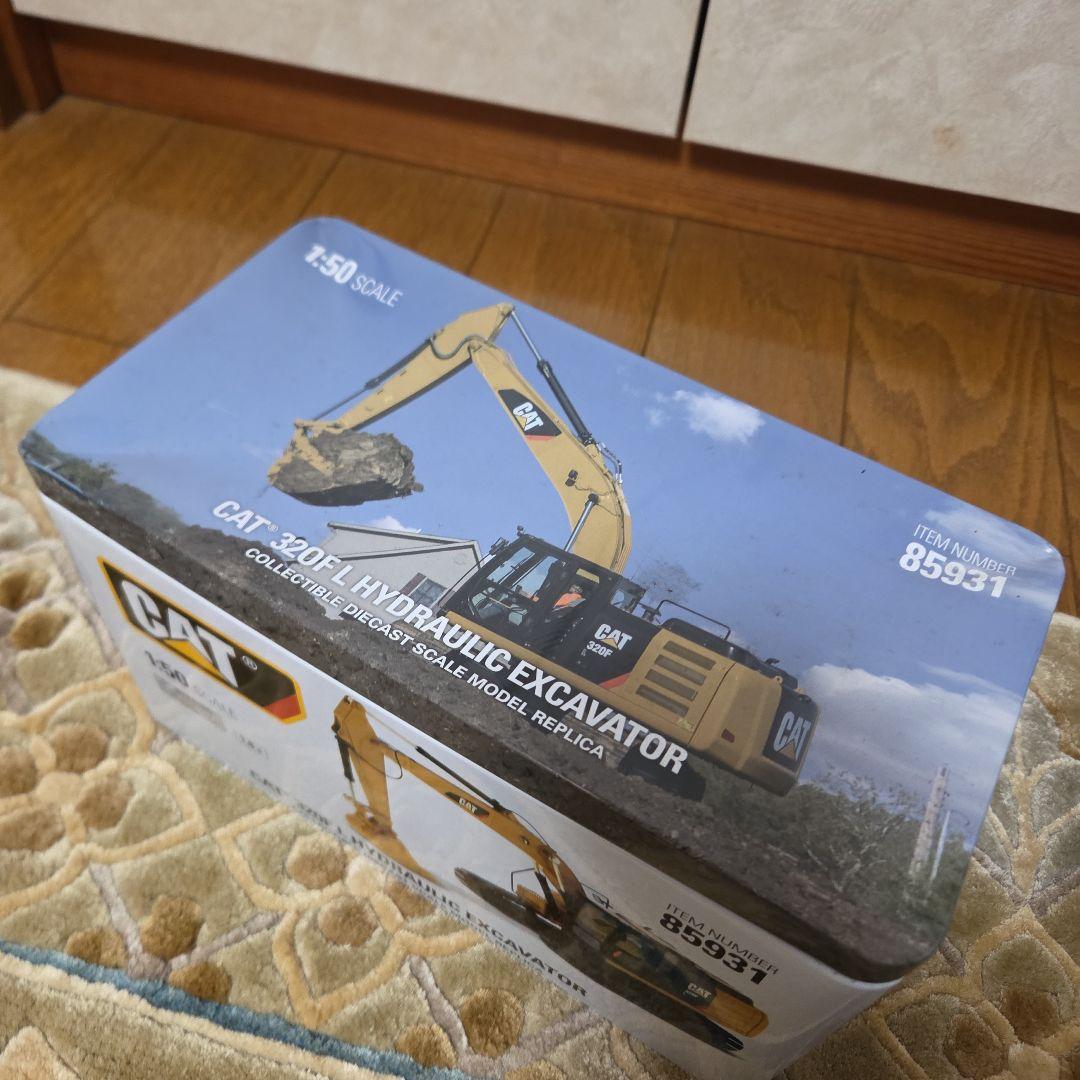 CAT 320FL Hydraulic Excavator 1:50スケール