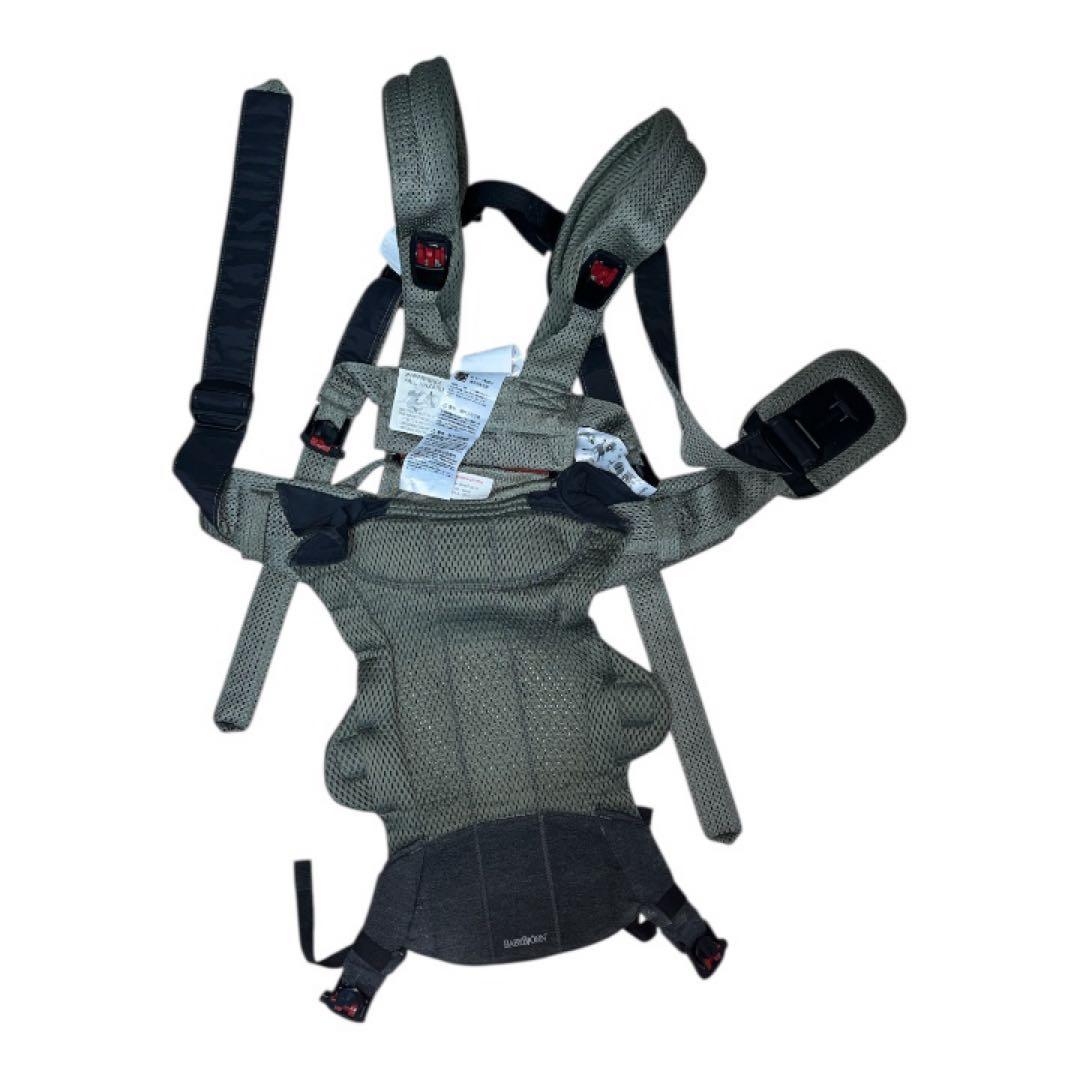 ベビービョルン　ハーモニー　緑　カーキ