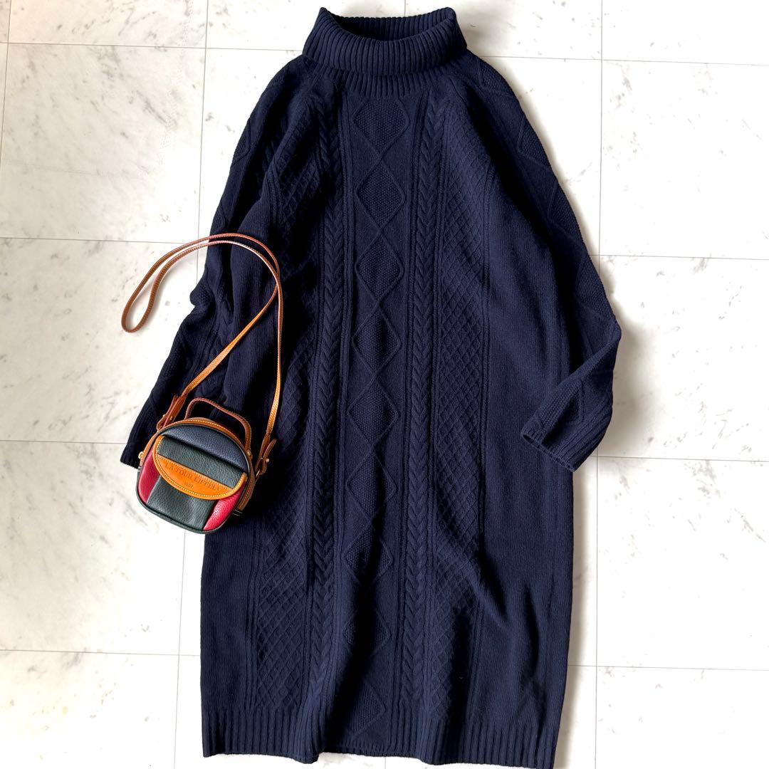 美品 ダーマコレクション カシミヤ混 ケーブル編み ニットワンピース ネイビー