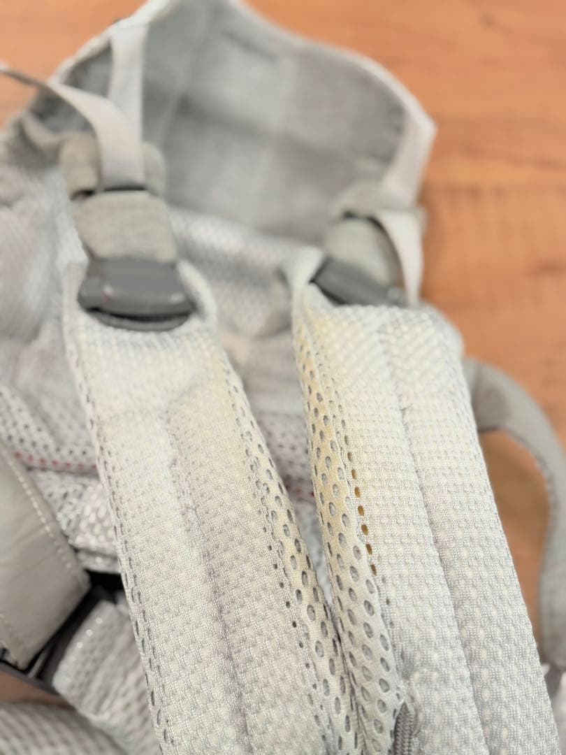 ☆BABYBJÖRN ベビービョルン☆ベビーキャリア最上級 ハーモニー シルバー