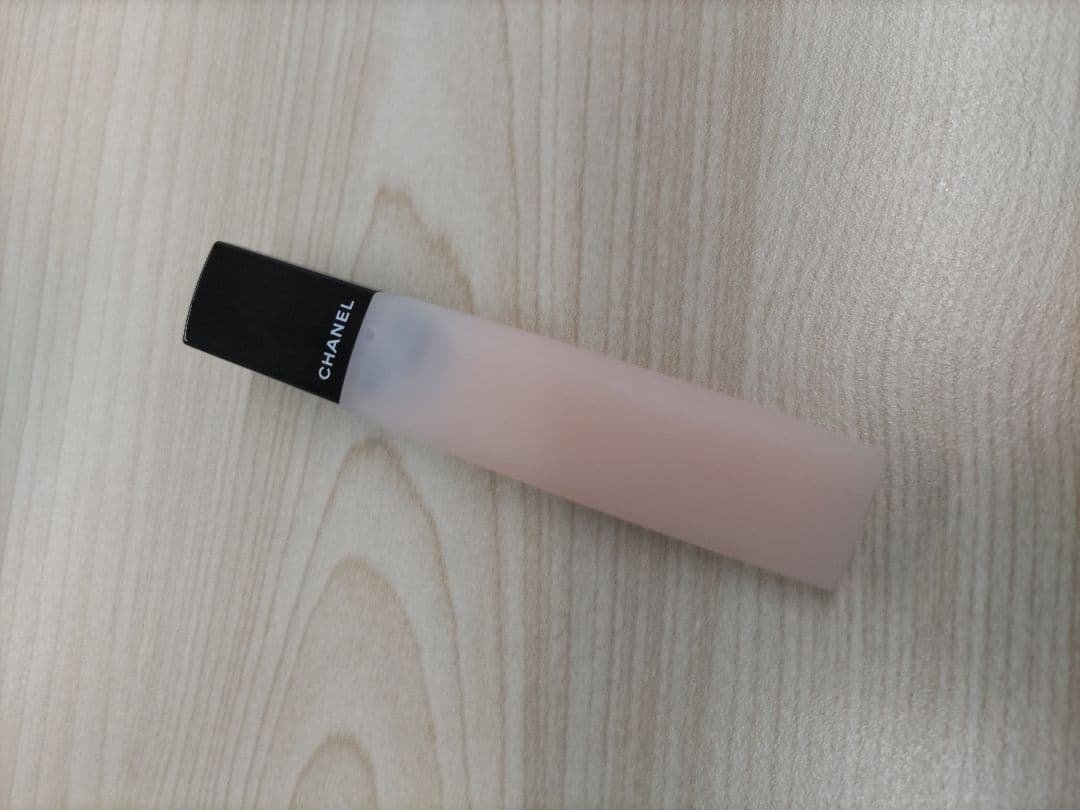 シャネル　LL　クレーム　ユイル　シャネル　ユイル　ア　オングル ネイルオイル