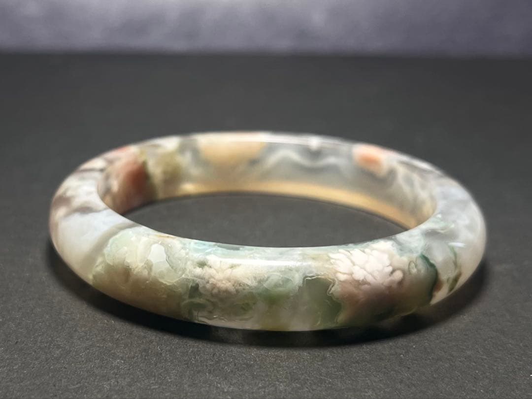 天然　桜瑪瑙バングル　57mm