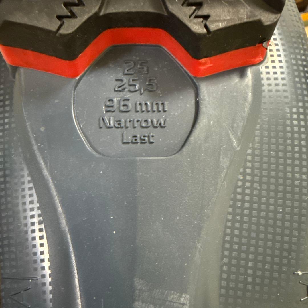 ATOMIC Hawx Ultra 110 S スキーブーツ、靴下付