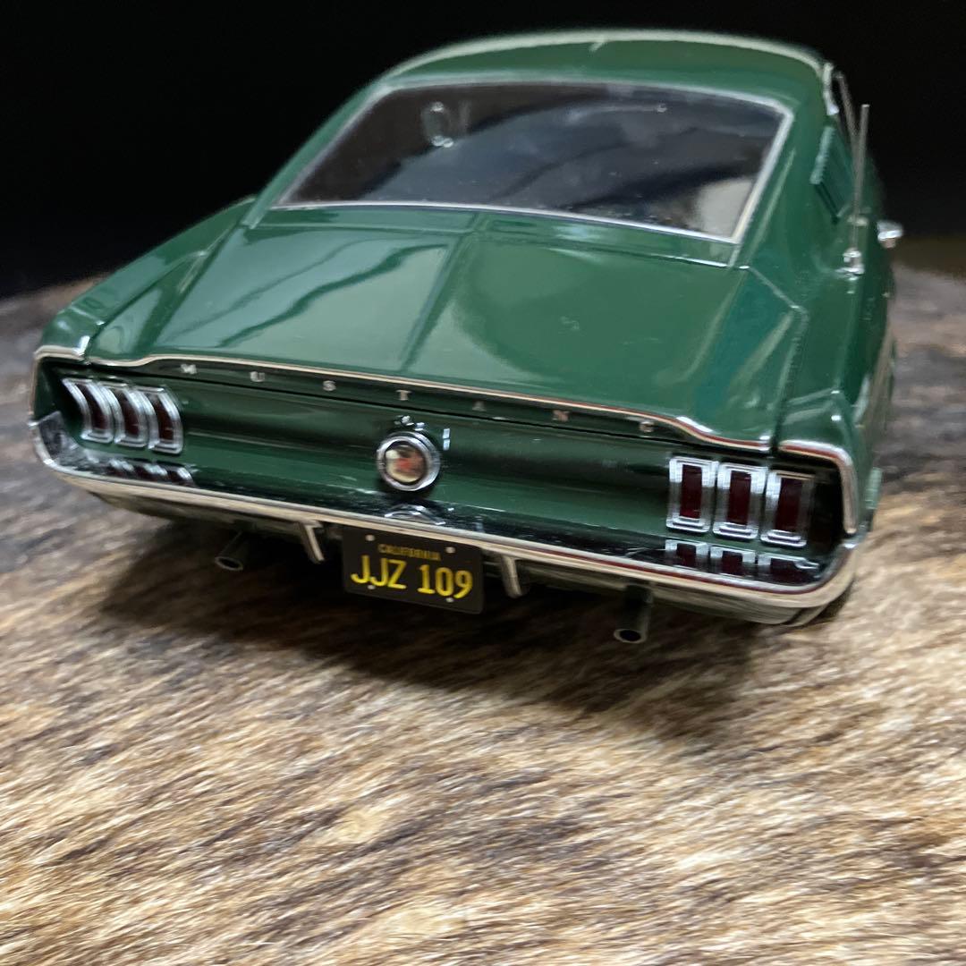 AUTOart 1/18 FORD MUSTANG BULLITT モデル