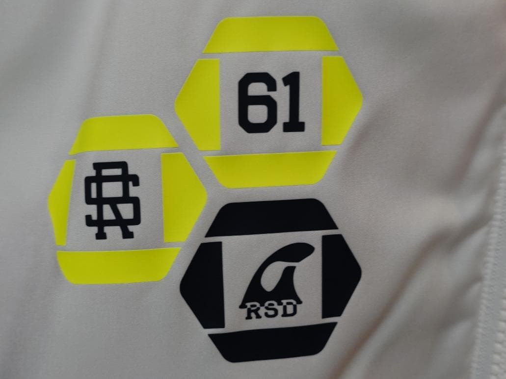 【まつ】ラフアンドスウェル　『LYON DENVER』