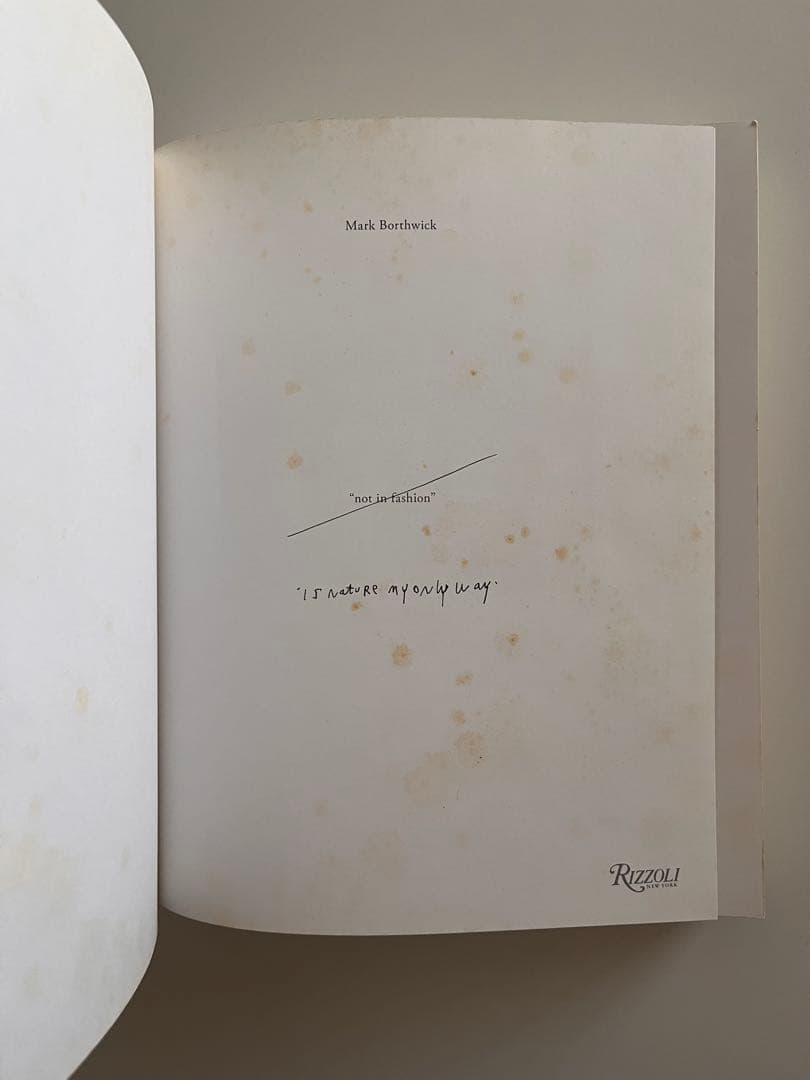 アート・デザイン・音楽 not in fashion Mark Borthwick