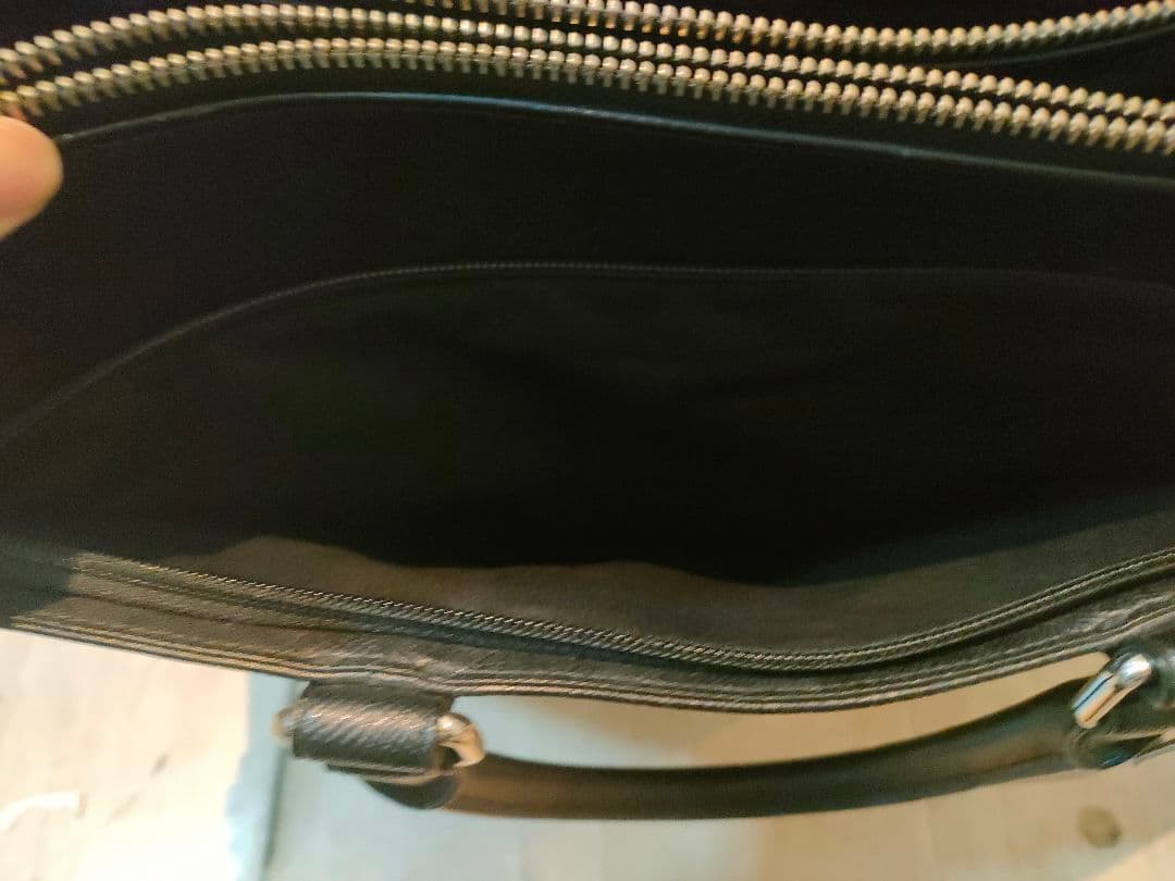 【美品】コーチ　メトロポリタン　F59141 ブラック　サフィアーノレザー