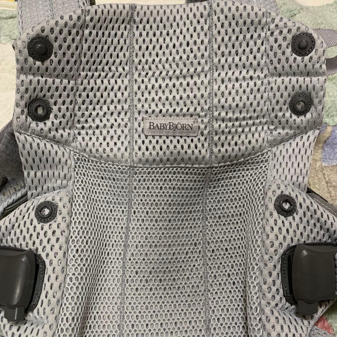 ベビービョルン ハーモニー シルバー 抱っこ紐　赤ちゃん　新生児