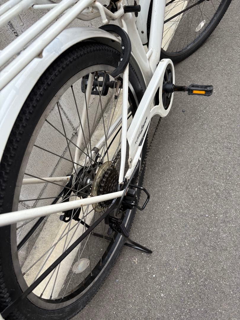 極太両タイヤ新品　シティサイクル　White