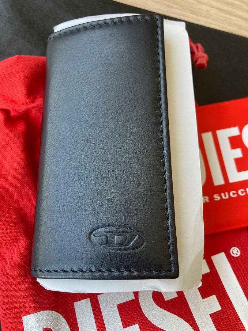 DIESEL 黒 レザー キーケース　新品・未使用