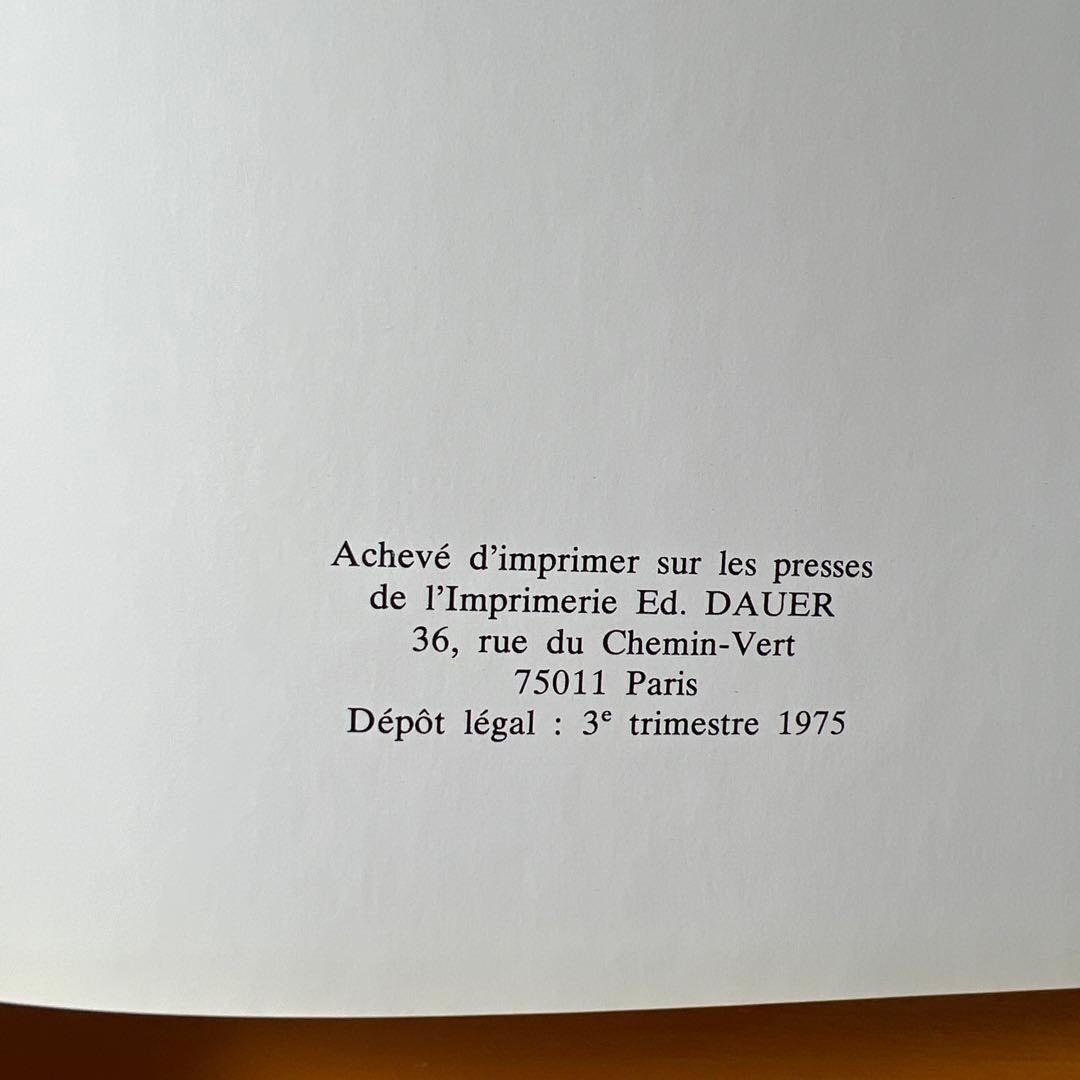 イリナ・イオネスコ　サイン入り写真集