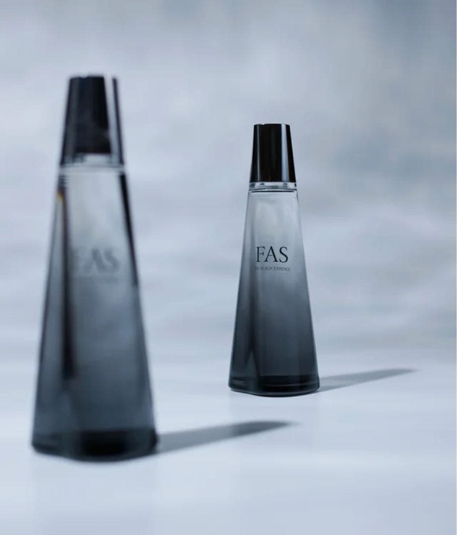 FAS ザ ブラック エッセンス　200ml