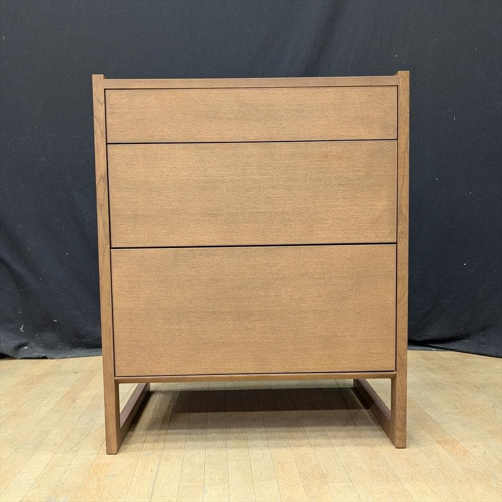 カリモク　プッシュ式　リビングチェスト　チェスト　サイドボード　キャビネット