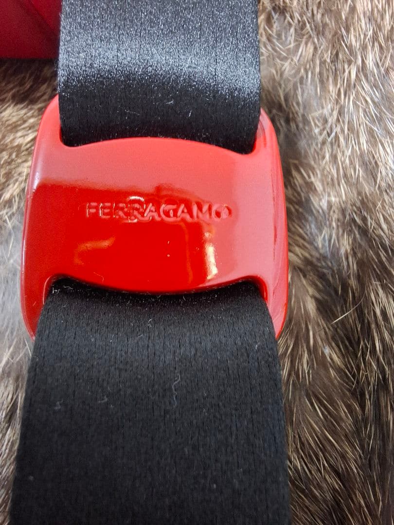 FERRAGAMO リボンヘアアクセサリー　バレッタ