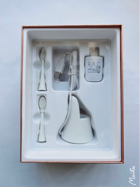 オーラルミナス　1台3役　口内美容ケア　音波歯ブラシ　美顔器