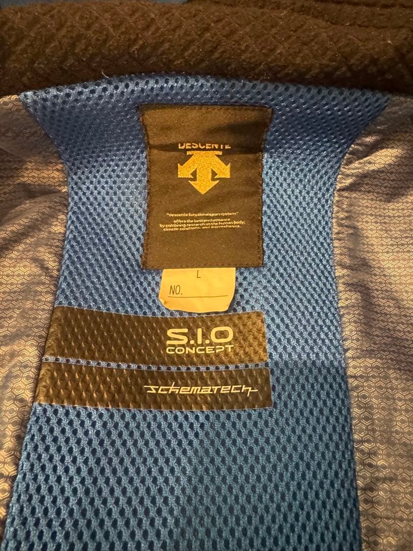 デサント　スキーウェア　L 上下