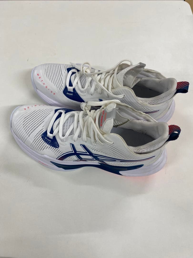 ASICS バレーボールシューズ ホワイト/ブルー/レッド　メタライズ2