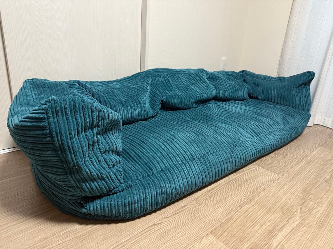 loungepug 3人掛けアルバートソファビーズクッション