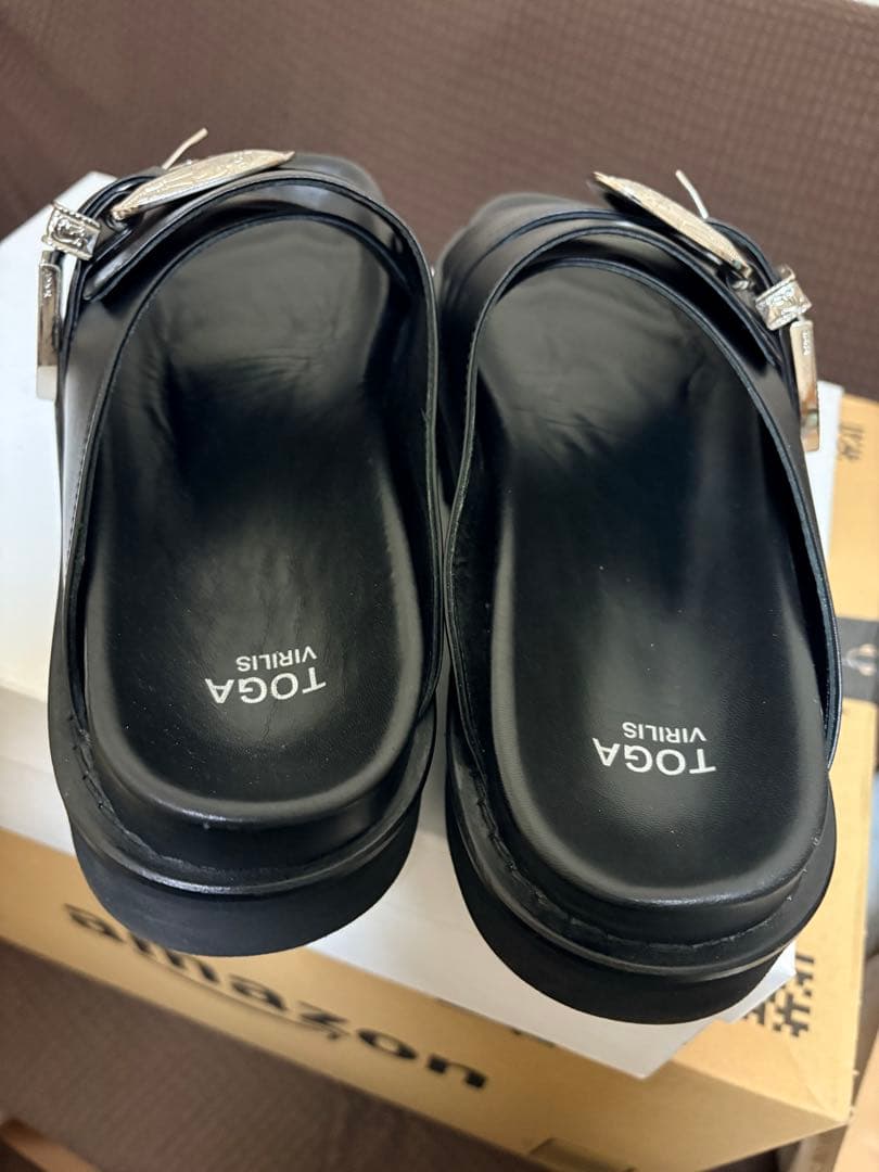 Toga Virilis 23SS レザーサンダル