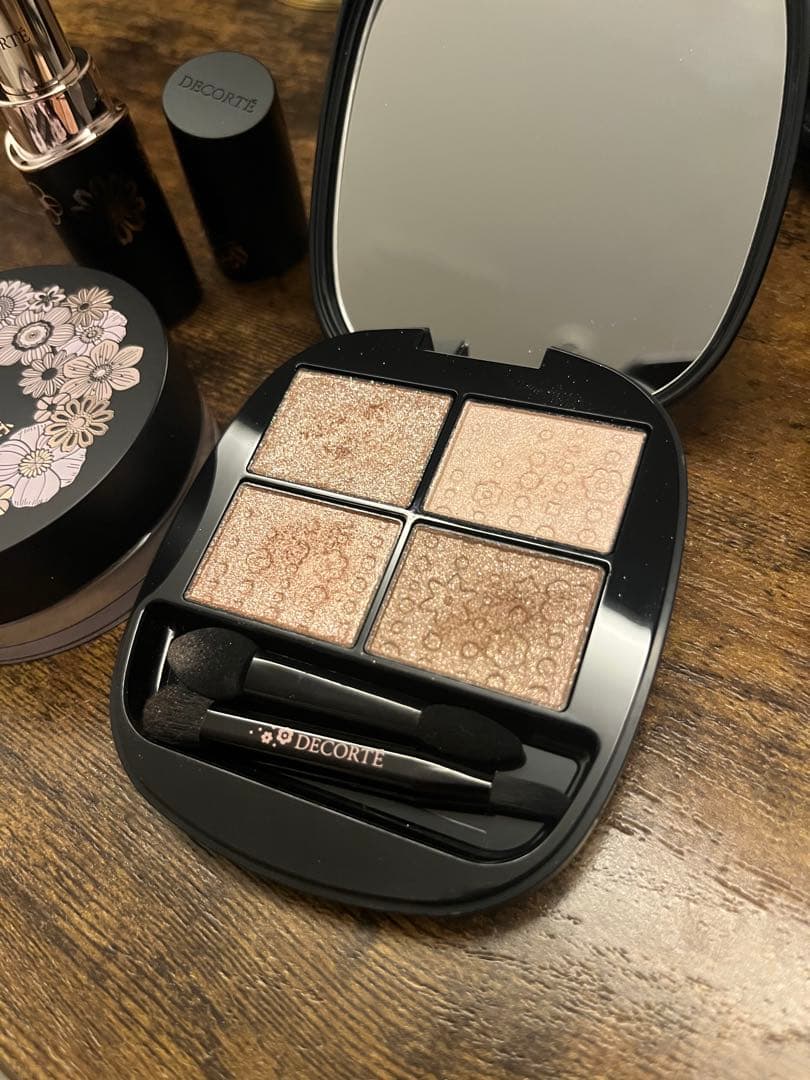 コスメデコルテ　限定品