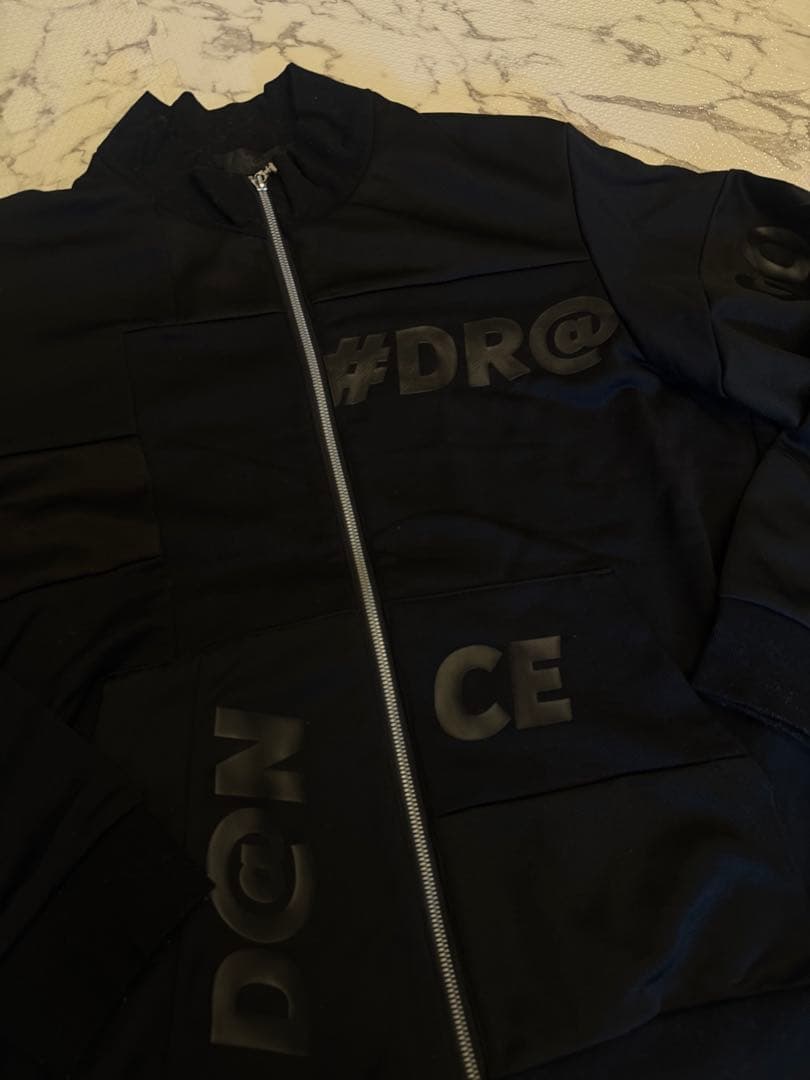 ダンスウィズドラゴン　アウター