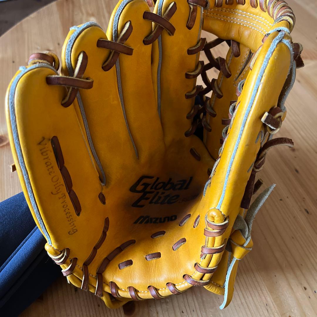 ミズノ　グローバルエリート　外野手　左