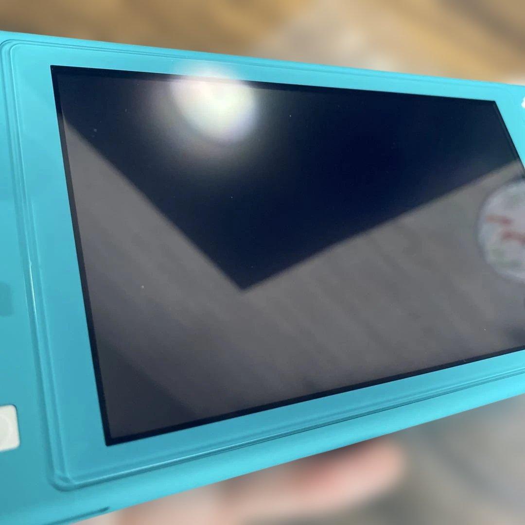 SWITCHライト 本体 ※ゲーム太郎の商品です！