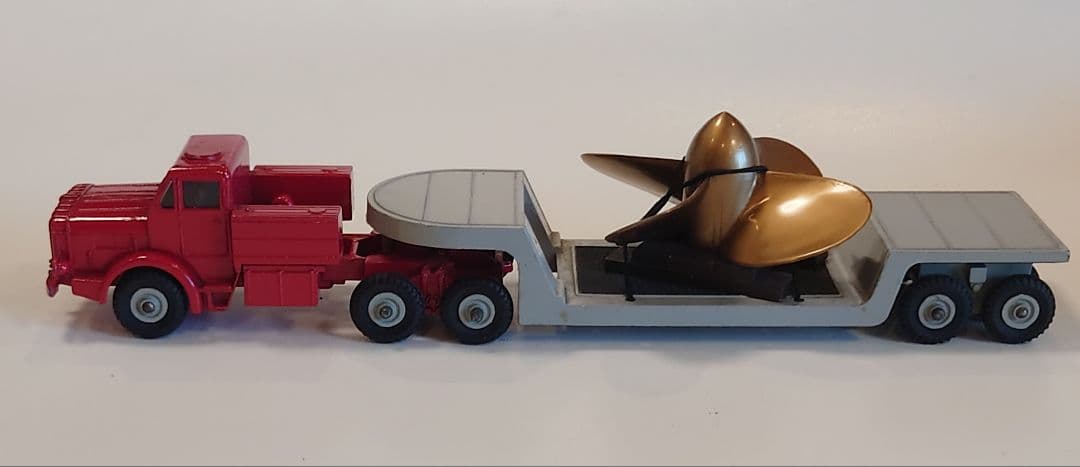 【akio_r_surf】DINKY No.986 MIGHTY ANTA