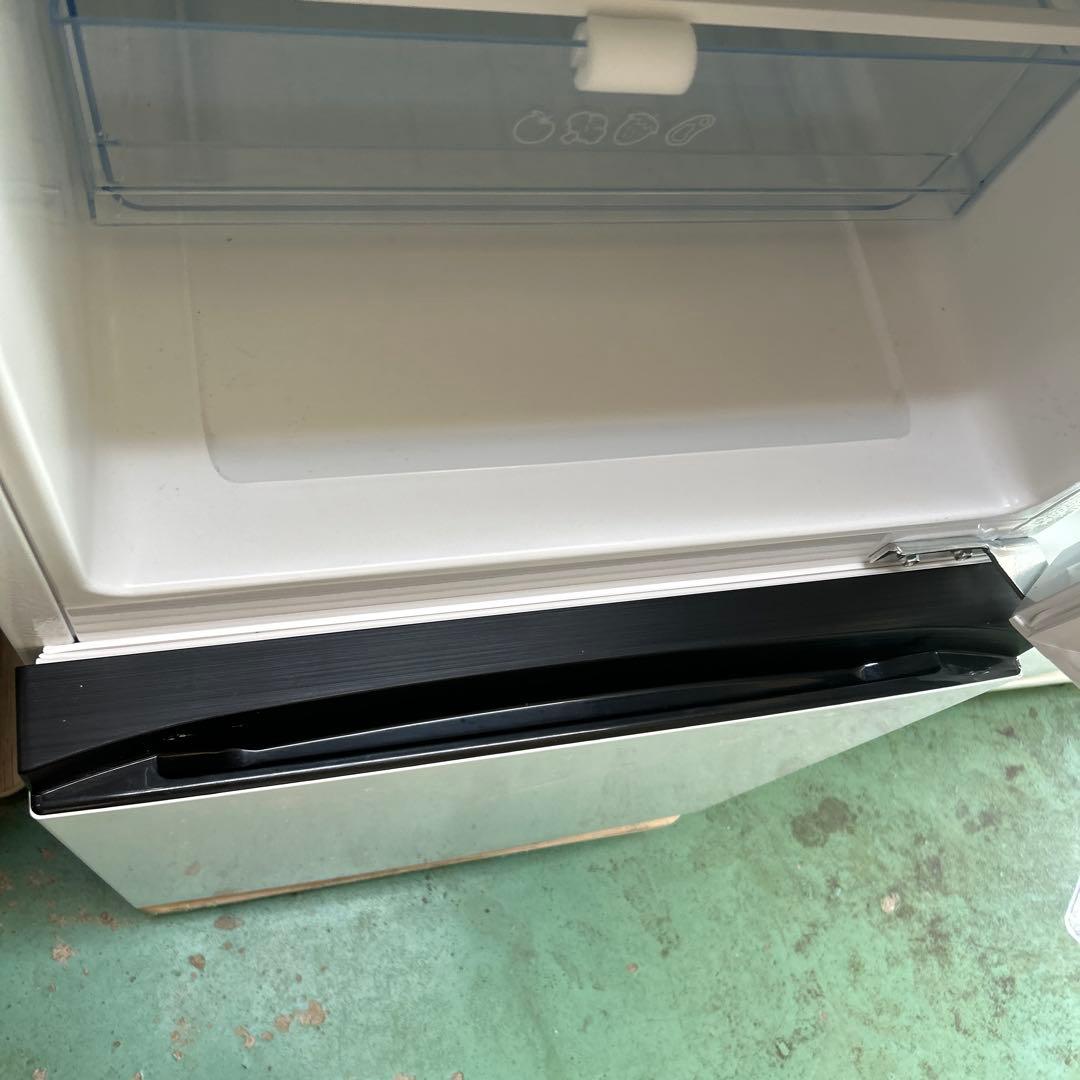 Hisense ハイセンス HR-D13E2W 冷蔵庫 135L 2023年製