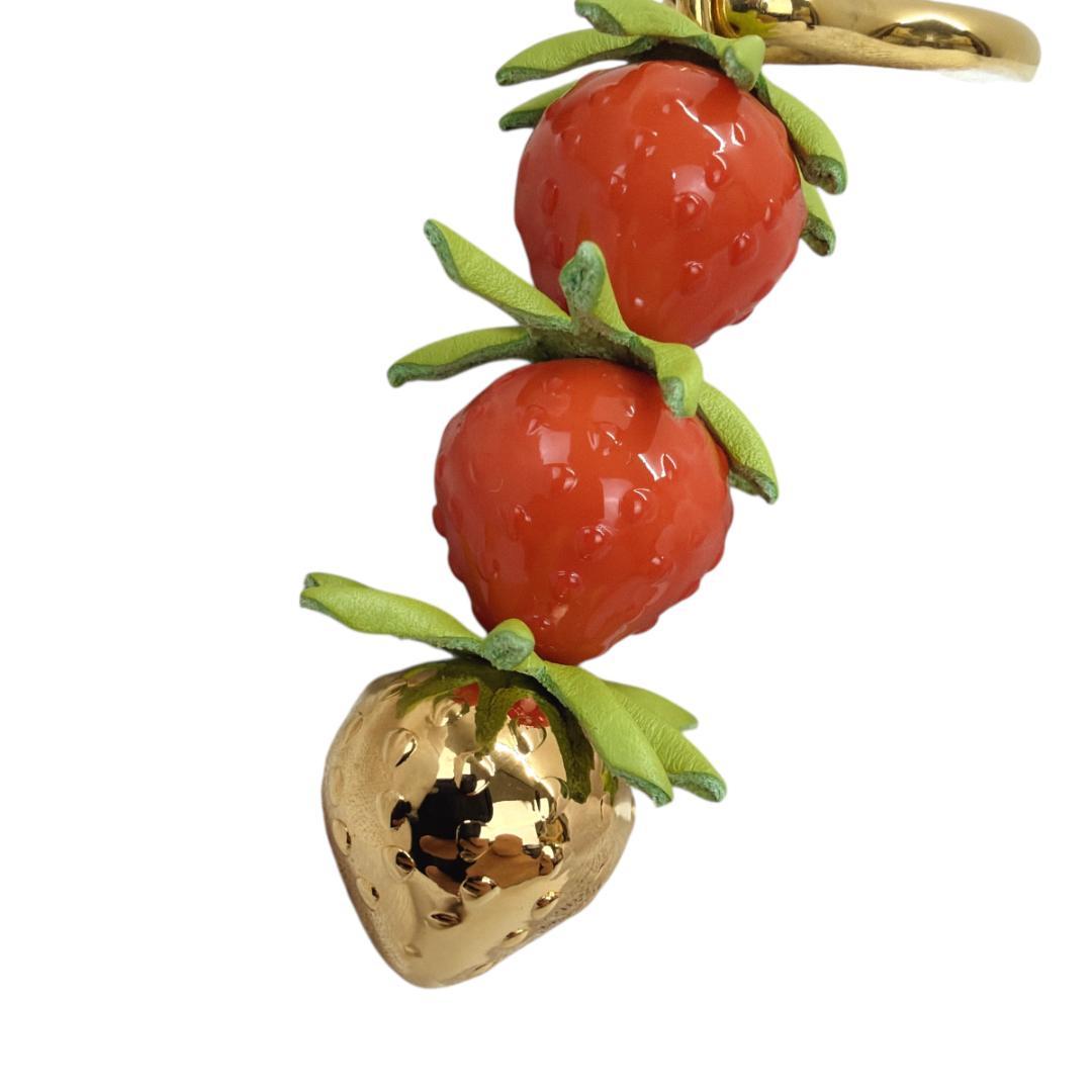 LOEWE ロエベ ストロベリー チャーム Strawberry charm