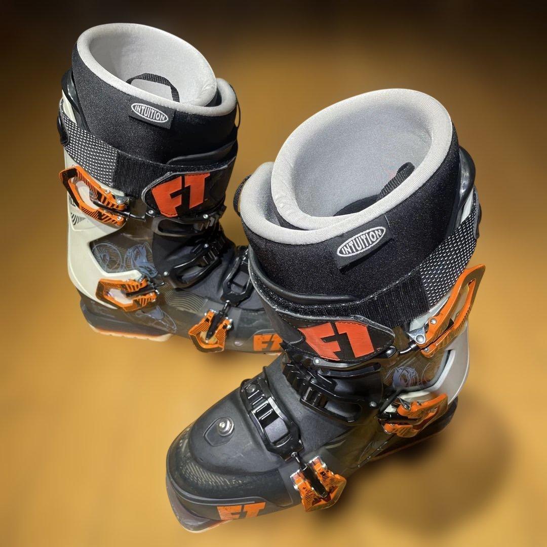 名機FTフルティルトDESCENDANT8 26.0-26.5cmフリースタイル