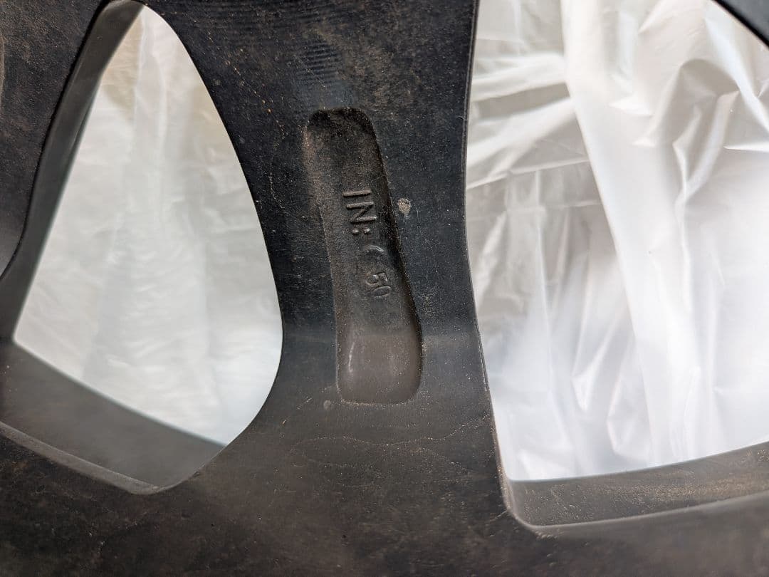 ​【2025年製タイヤ・1ヶ月使用】ヨコハマ iG80 195/65R15　4本