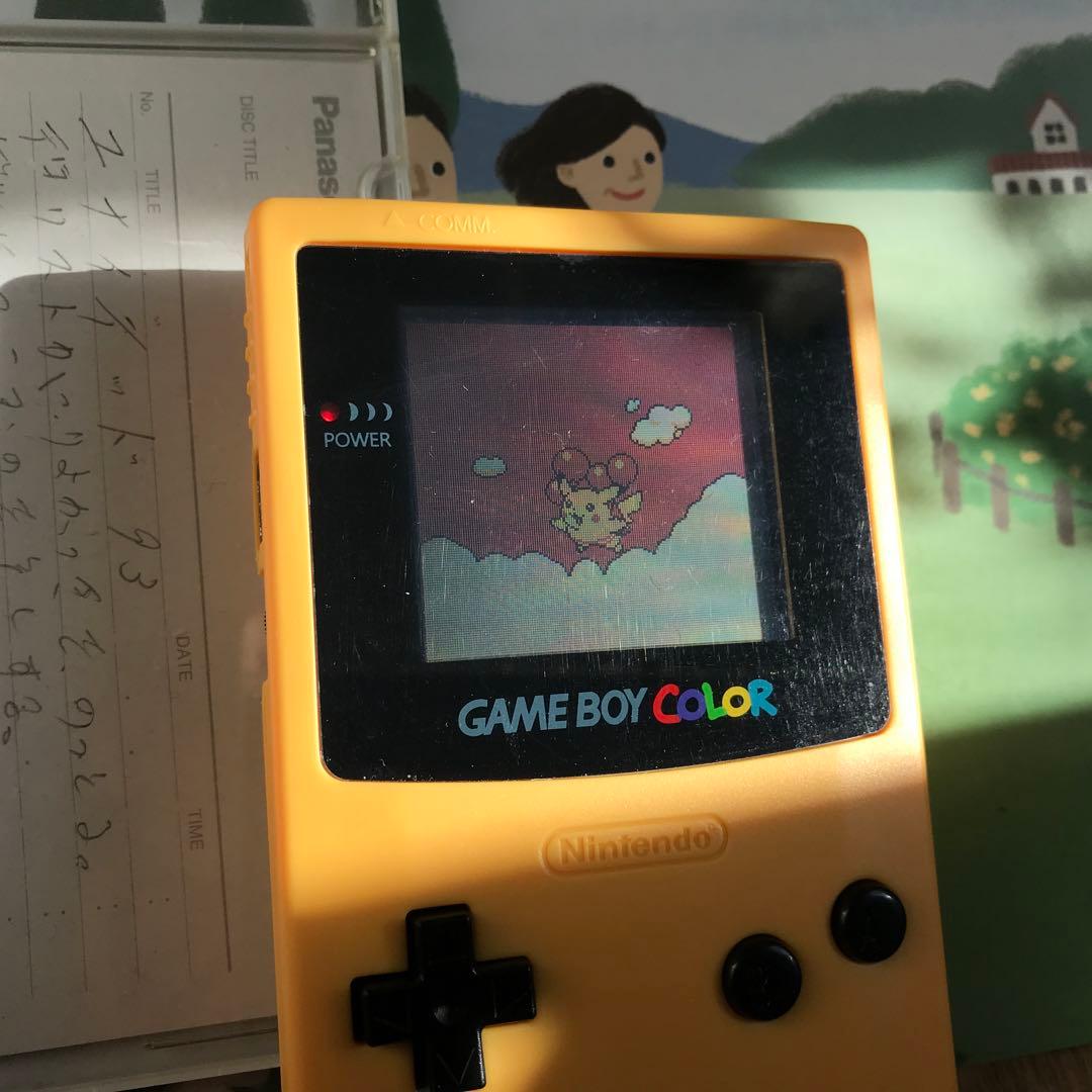 任天堂ゲームボーイカラーの❤️人気のイエロー極美品