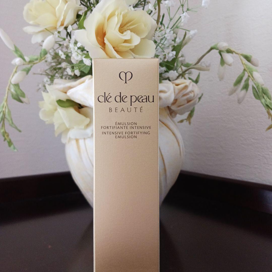 大丸百貨店購入.最高級品.クレ.ド.ポー.ボーテ.エマルジョンアンタンシブn
