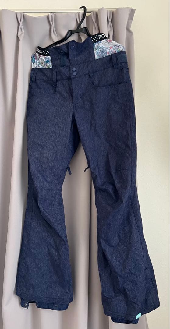 スノーボードウェア　ROXY